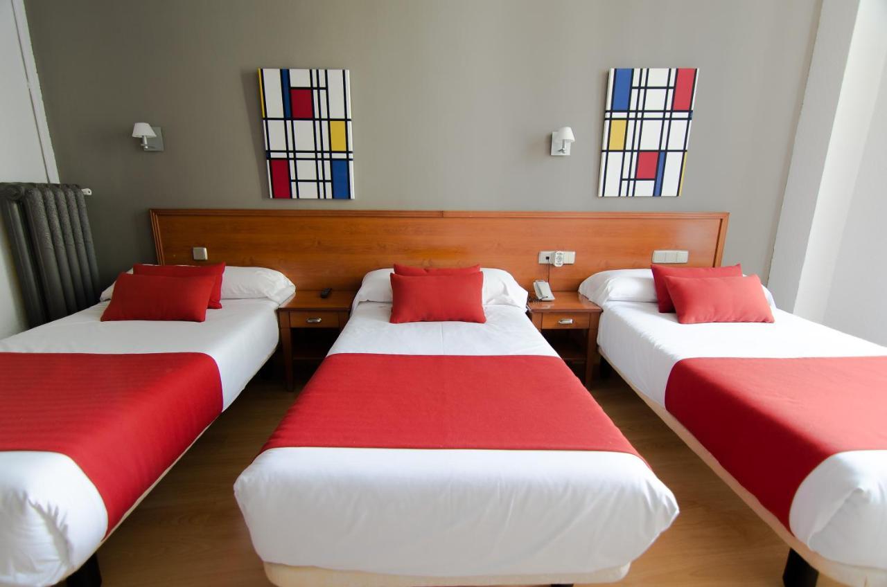 Hostal Persal Madrid Exteriör bild