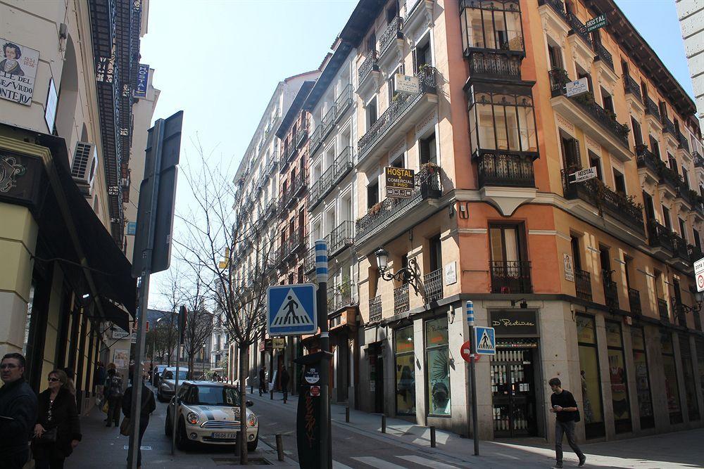 Hostal Persal Madrid Exteriör bild